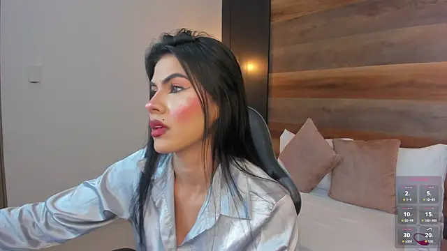 Snapshot of stephanya_ chatting on 12, 11, 2025 stephanya online show from 12, 11, 2025