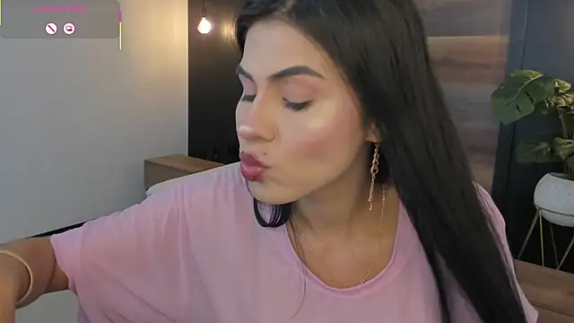 Snapshot of stephanya_ chatting on 13, 2, 2026 stephanya online show from 13, 2, 2026