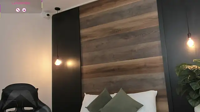 stephanya  online show from 28, 3, 2026