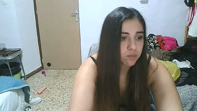 Ursumi1 online show from 4, 1, 2025