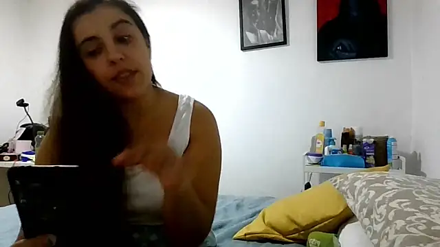 Ursumi1 online show from 26, 10, 2025