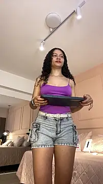 SHARONN     online show from 8, 1, 2026