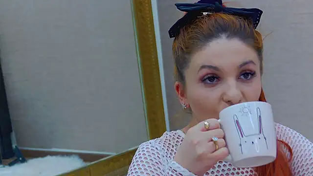 FoxyJoy online show from 2, 3, 2025