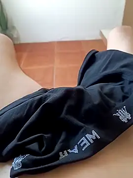 paubabando  online show from 8, 3, 2025