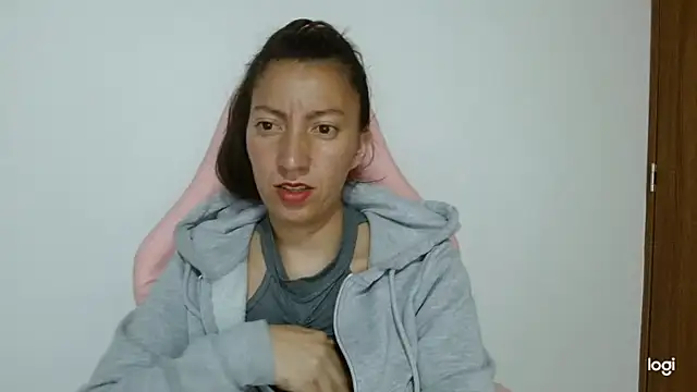 Snapshot of kaybabyhot chatting on 1, 11, 2025 kaybabyhot online show from 1, 11, 2025