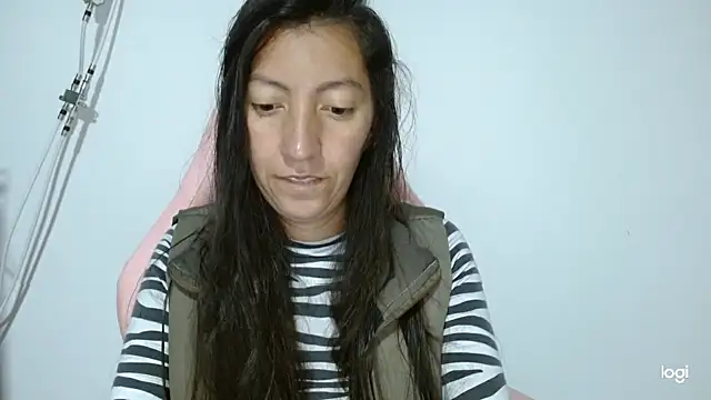 Snapshot of kaybabyhot chatting on 3, 11, 2025 kaybabyhot online show from 3, 11, 2025