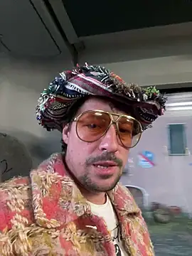 zenzero87 online show from 3, 3, 2025