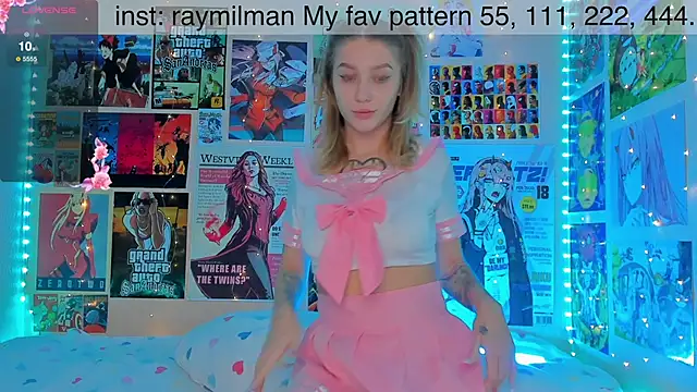 Snapshot of AliceMilman chatting on 13, 12, 2024 AliceMilman online show from 13, 12, 2024