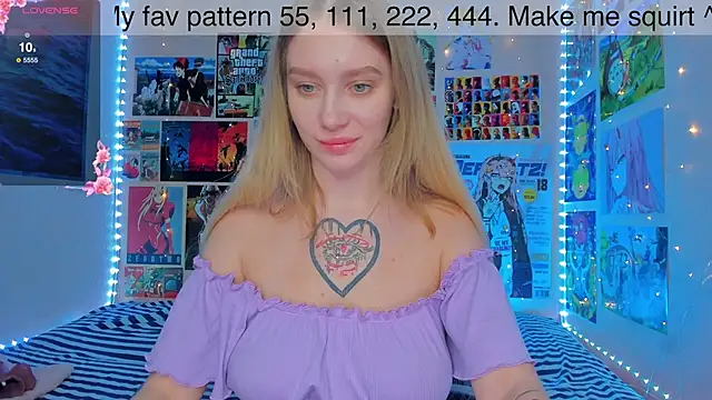 Snapshot of AliceMilman chatting on 10, 1, 2025 AliceMilman online show from 10, 1, 2025