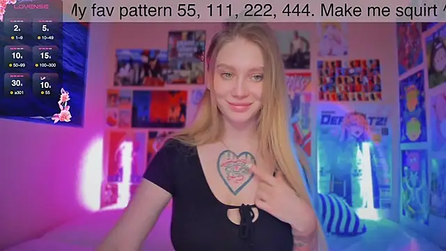 Snapshot of AliceMilman chatting on 14, 3, 2025 AliceMilman online show from 14, 3, 2025