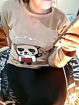 ShadiaStar online show from 4, 2, 2025