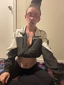Stonermama666420 online show from 22, 5, 2026