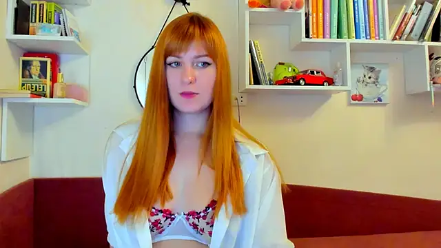 liya gorgeous online show from 3, 11, 2025