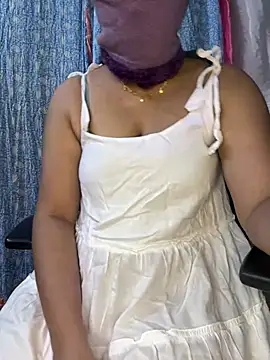 stylishpooja online show from 19, 12, 2024