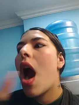 Noah Jhonson online show from 22, 3, 2025