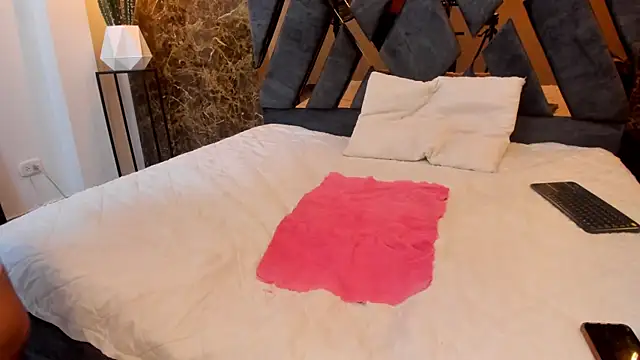 Flynn Riider online show from 21, 2, 2025