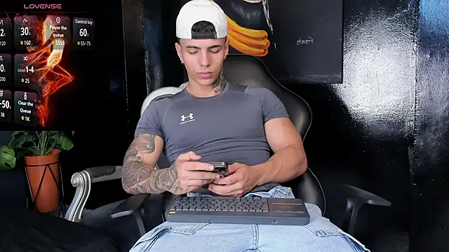 Flynn Riider online show from 13, 11, 2025