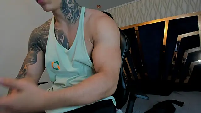 Flynn Riider online show from 30, 11, 2025