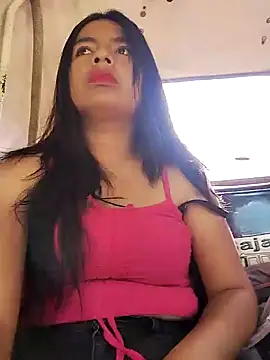 Danna-linyi online show from 7, 2, 2025