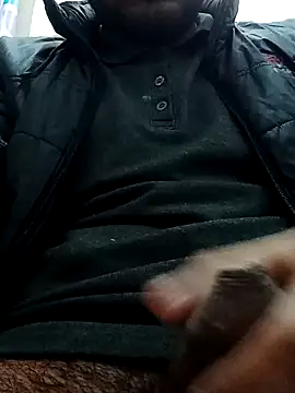 Snapshot of shadowman_xxx chatting on 18, 12, 2024 shadowman xxx online show from 18, 12, 2024