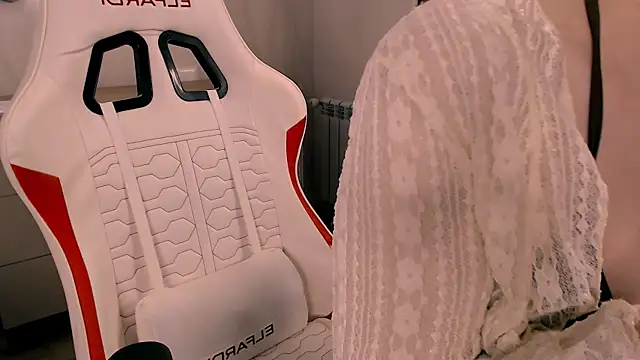 Babby Rabbit online show from 14, 12, 2025