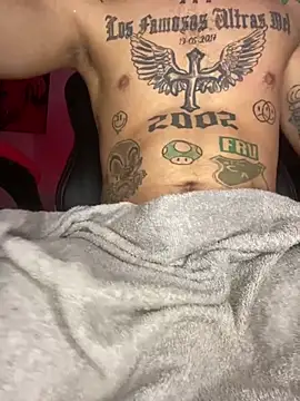 Junihn0 online show from 16, 1, 2025