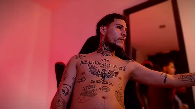 Junihn0 online show from 11, 9, 2025