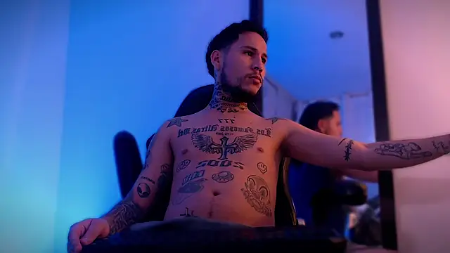 Junihn0 online show from 20, 9, 2025