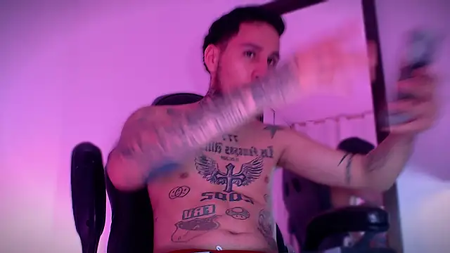 Junihn0 online show from 23, 9, 2025