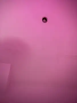 Junihn0 online show from 8, 10, 2025