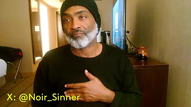 sinnernoir online show from 15, 1, 2026