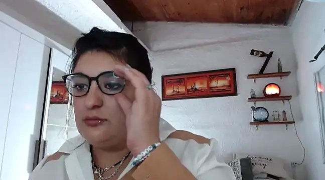 infiernowoman23 online show from 25, 12, 2024