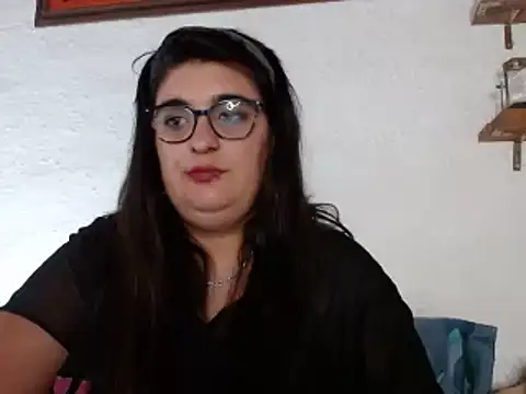 infiernowoman23 online show from 10, 1, 2025