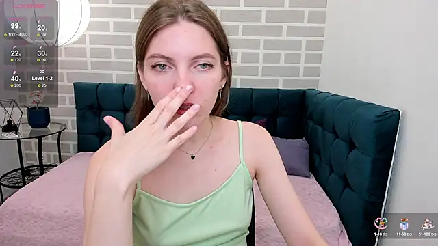 marie reyes  online show from 10, 9, 2025