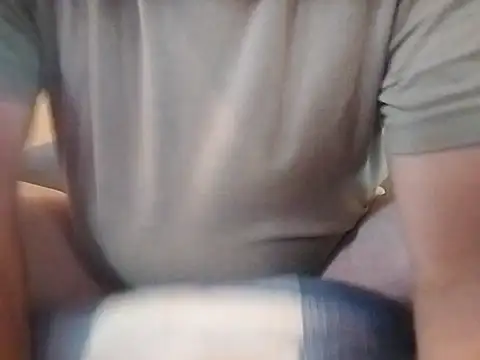 Snapshot of Rayc61 chatting on 12, 4, 2026 Rayc61 online show from 12, 4, 2026