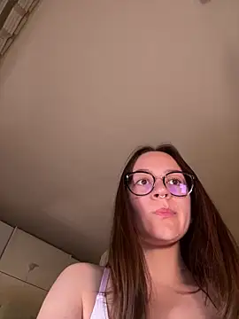 Snapshot of Lilly_Soulmate chatting on 11, 5, 2026 Lilly Soulmate online show from 11, 5, 2026