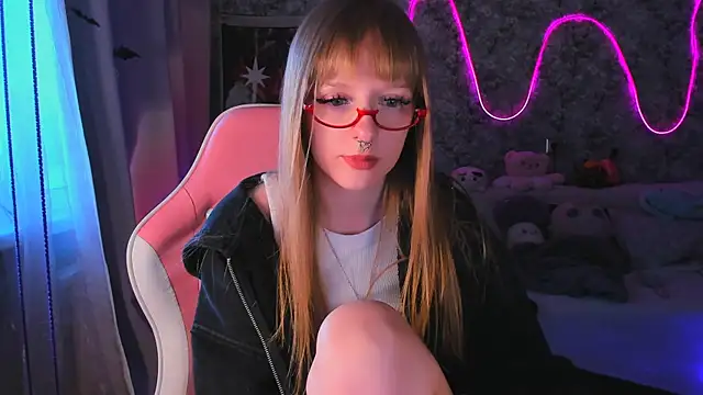 Inma Lewdness online show from 13, 12, 2024