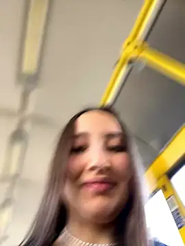 VelvetVixenI online show from 21, 3, 2026