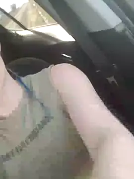 Snapshot of _hellostormy_ chatting on 4, 2, 2025 hellostormy online show from 4, 2, 2025