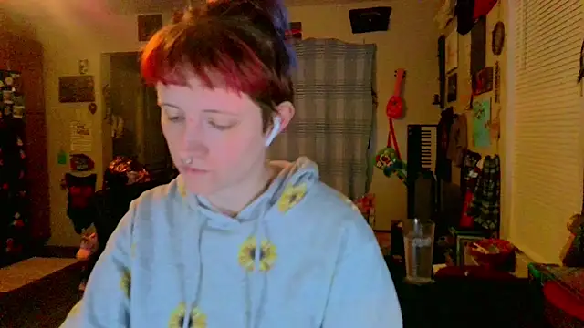 Snapshot of _hellostormy_ chatting on 11, 3, 2025 hellostormy online show from 11, 3, 2025