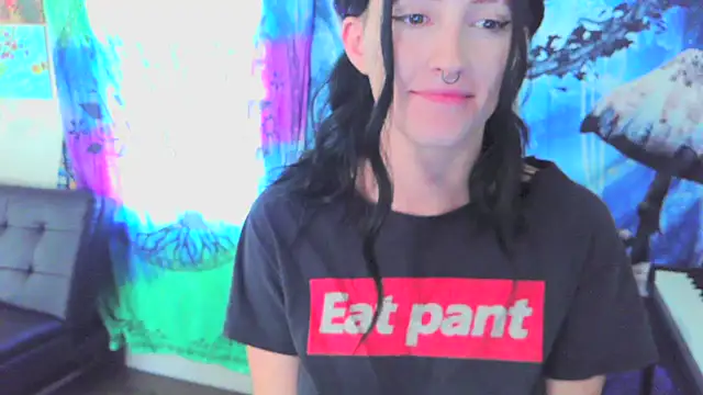 Snapshot of _hellostormy_ chatting on 1, 10, 2025 hellostormy online show from 1, 10, 2025