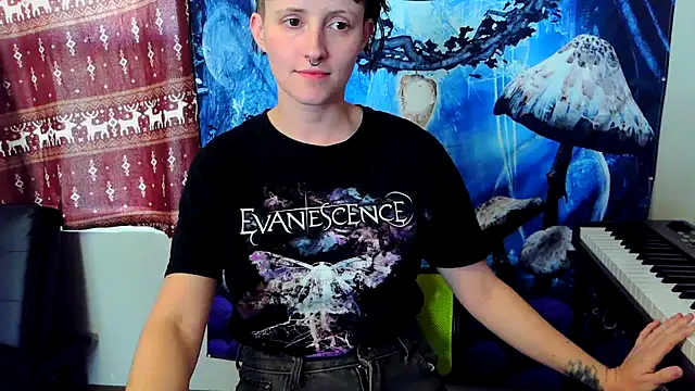 Snapshot of _hellostormy_ chatting on 22, 10, 2025 hellostormy online show from 22, 10, 2025