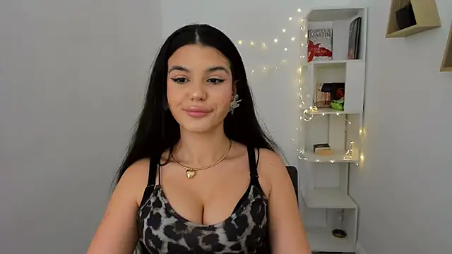 AlluringAriel online show from 4, 3, 2025