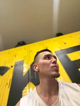 adam-rivera online show from 28, 10, 2025