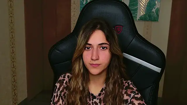 Teresa Stane online show from 22, 9, 2025