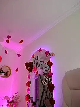 Aurora Brownn online show from 14, 2, 2025