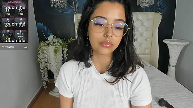 Ariana Pierce online show from 21, 12, 2024