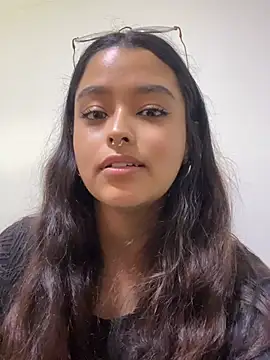 Ariana Pierce online show from 9, 5, 2026