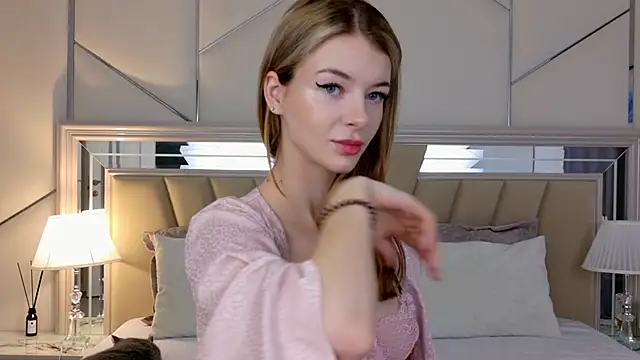 MeganMour online show from 28, 1, 2025