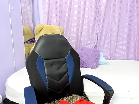 ximena bunny online show from 7, 1, 2025